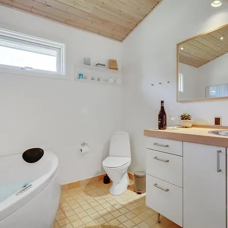 Veiko - 1-2km From The Sea By Interhome